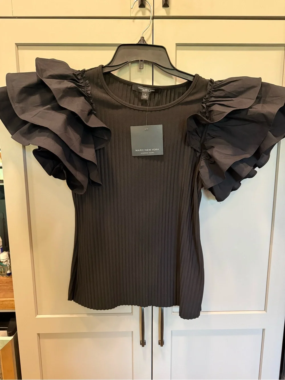 New with tags Marc New York Black Ruffled Sleeve Rib Knit Top